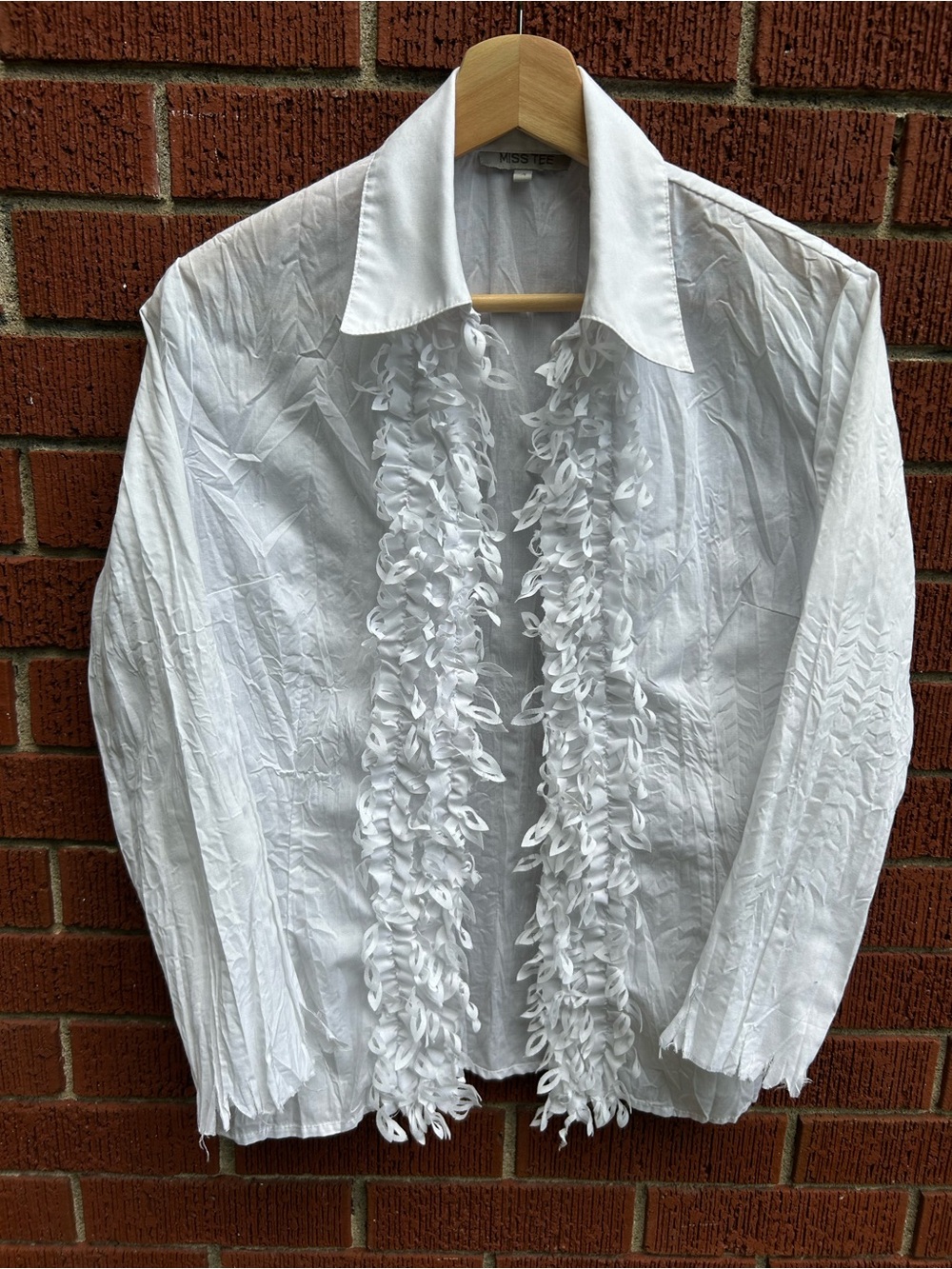 Miss Tee White Ruffle Button Up Blouse Fairy Cottagecore Women’s Size 4
